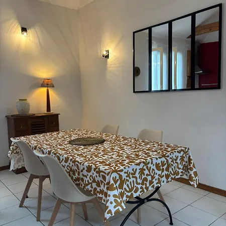Maison De Ville, Proche Centre Appartement